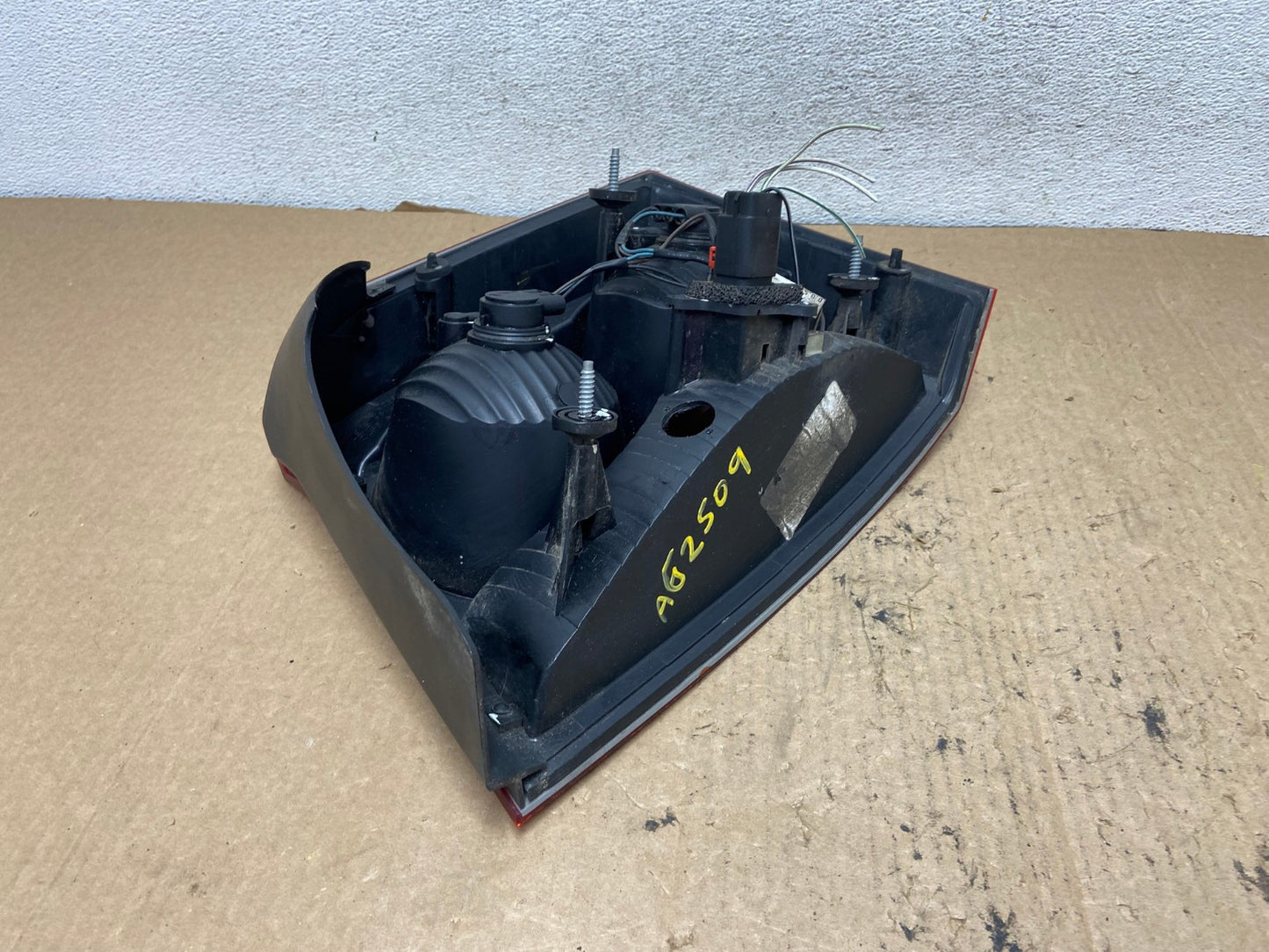 2009-2010 Dodge Charger Left Driver LH Side Tail Light AG2509 LK5