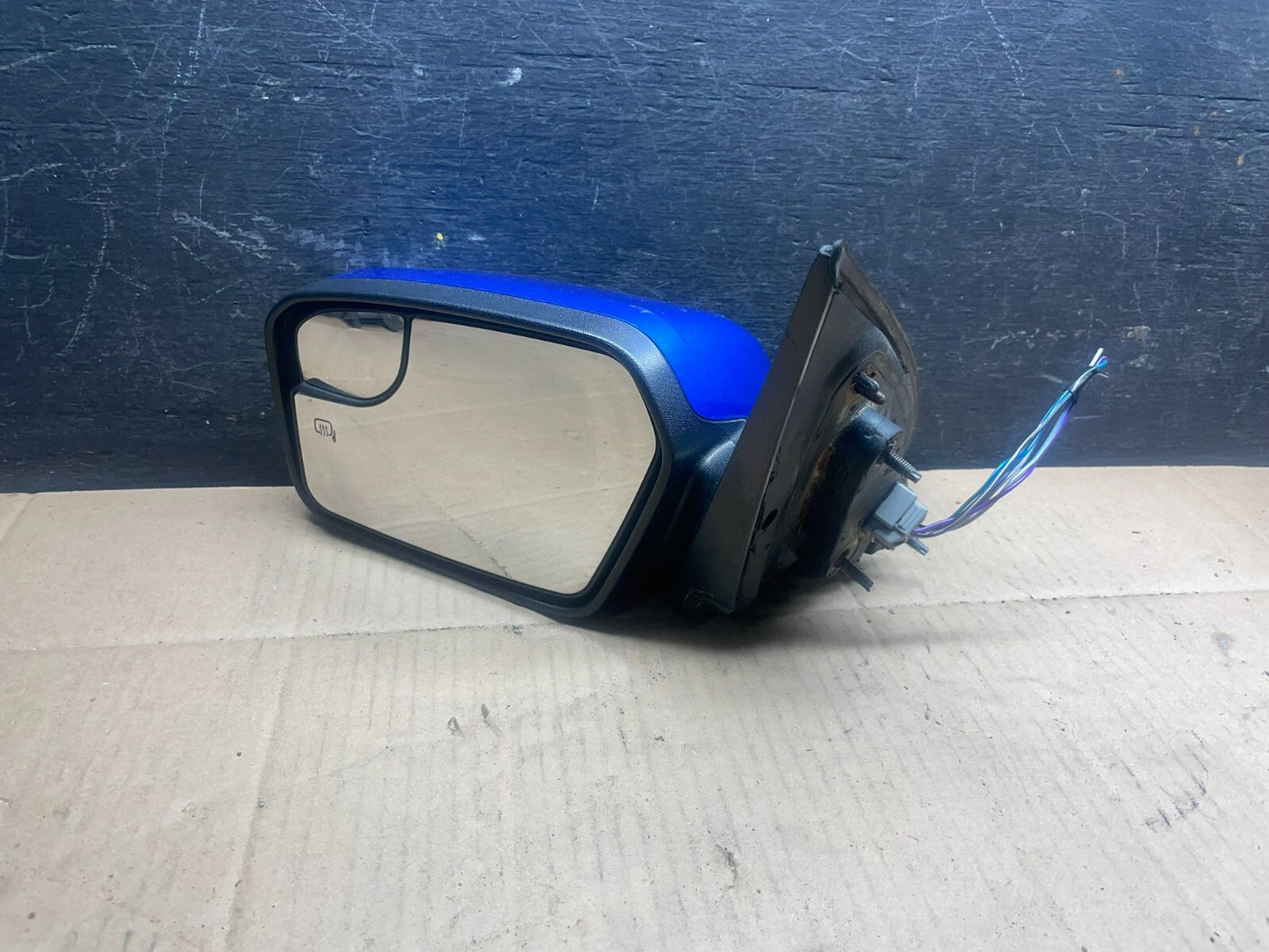 2011 to 2012 Mercury Milan Left Driver LH Heated View Door Mirror O2117 DG2