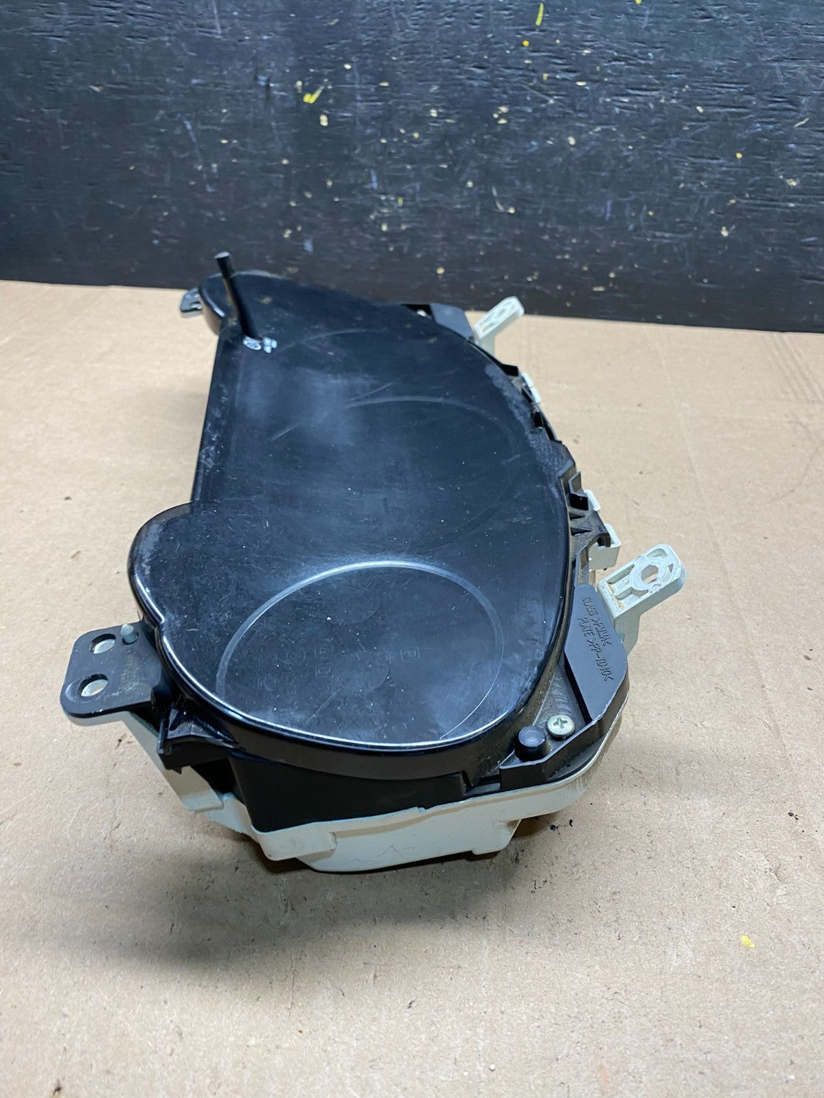 2006  Toyota Sienna Speedometer Cluster Gauge R6346 DG3
