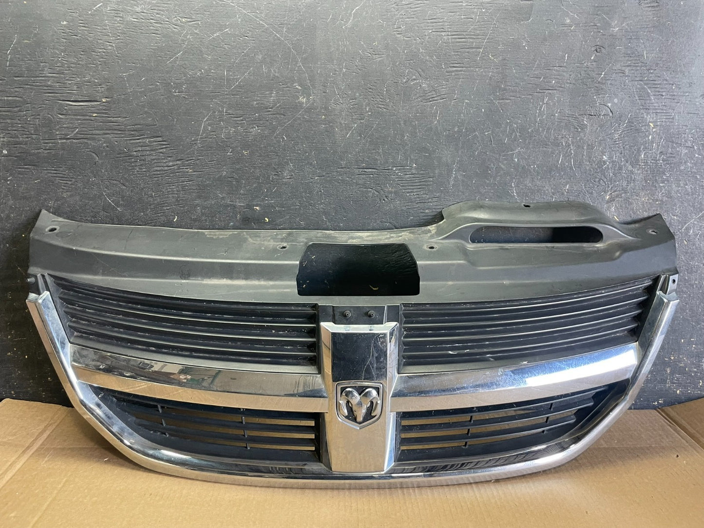 2009 to 2010 Dodge Journey Chrome Front Upper Grill Grille OEM AB2986 DG0