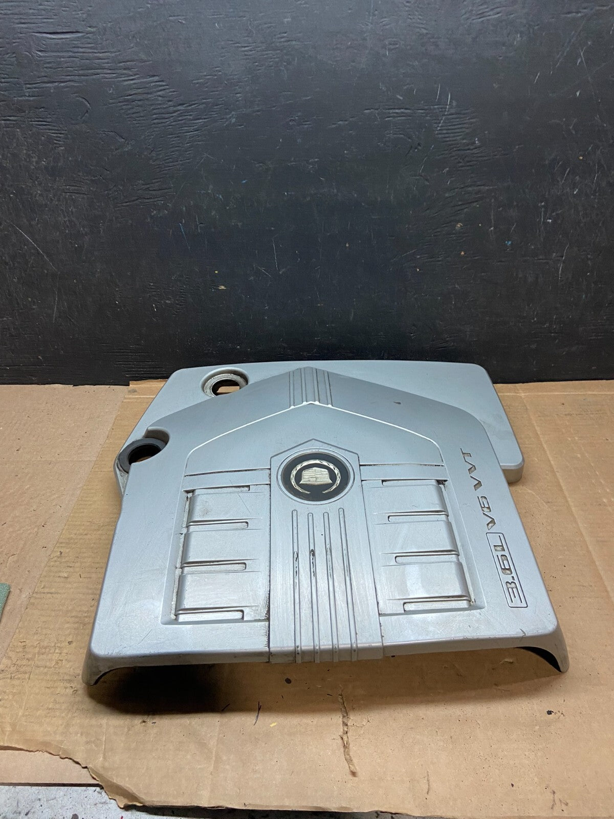 2004 to 2007 Cadillac CTS 3.6L Plastic Engine Cover Shield I3166 PS0