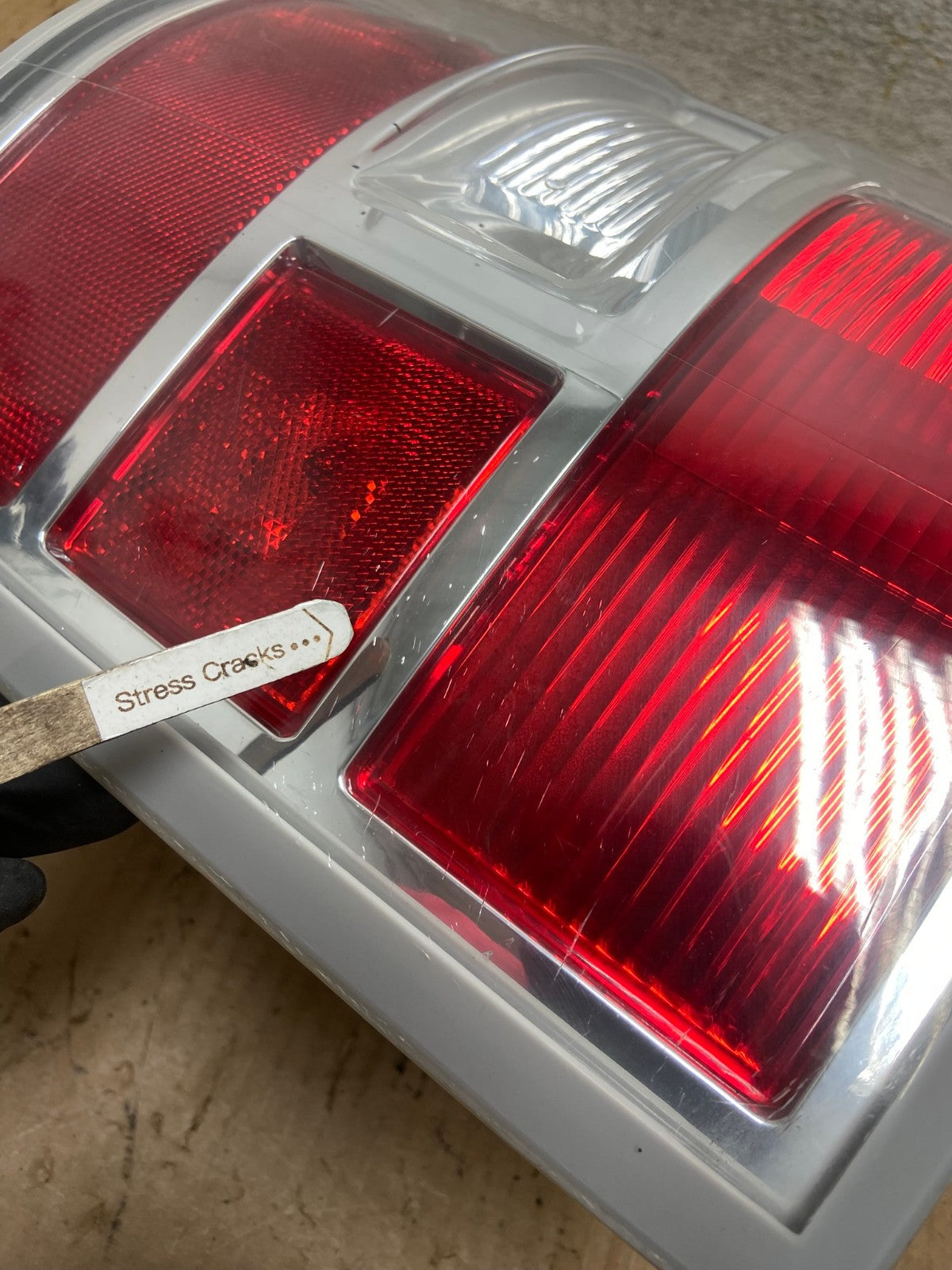 2009 to 2011 Ford Flex Left Driver LH Side Tail light AI6775 LK4