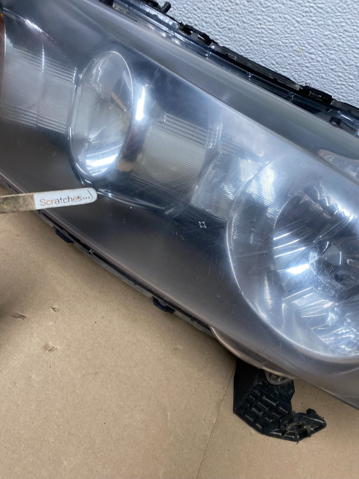 2008 to 2012 Honda Accord Sedan Left+Right Set Halogen Headlights AG4619 DW4