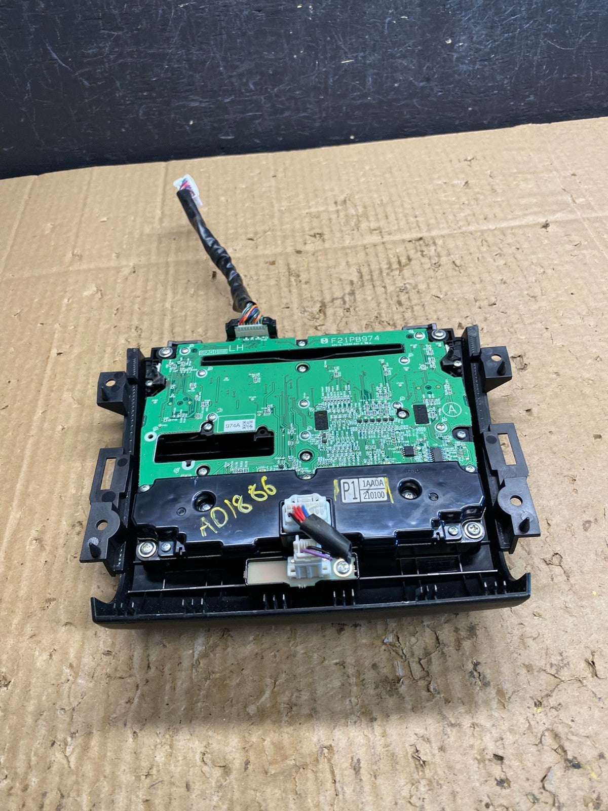 2010 - 2014 Nissan Murano Temperature Climate A/C AC Control Panel AD1886 DG4