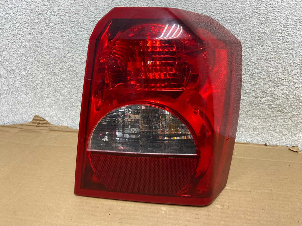 2008-2012 Dodge Caliber Tail Light Right Passenger Rh Side AG9168 LK0
