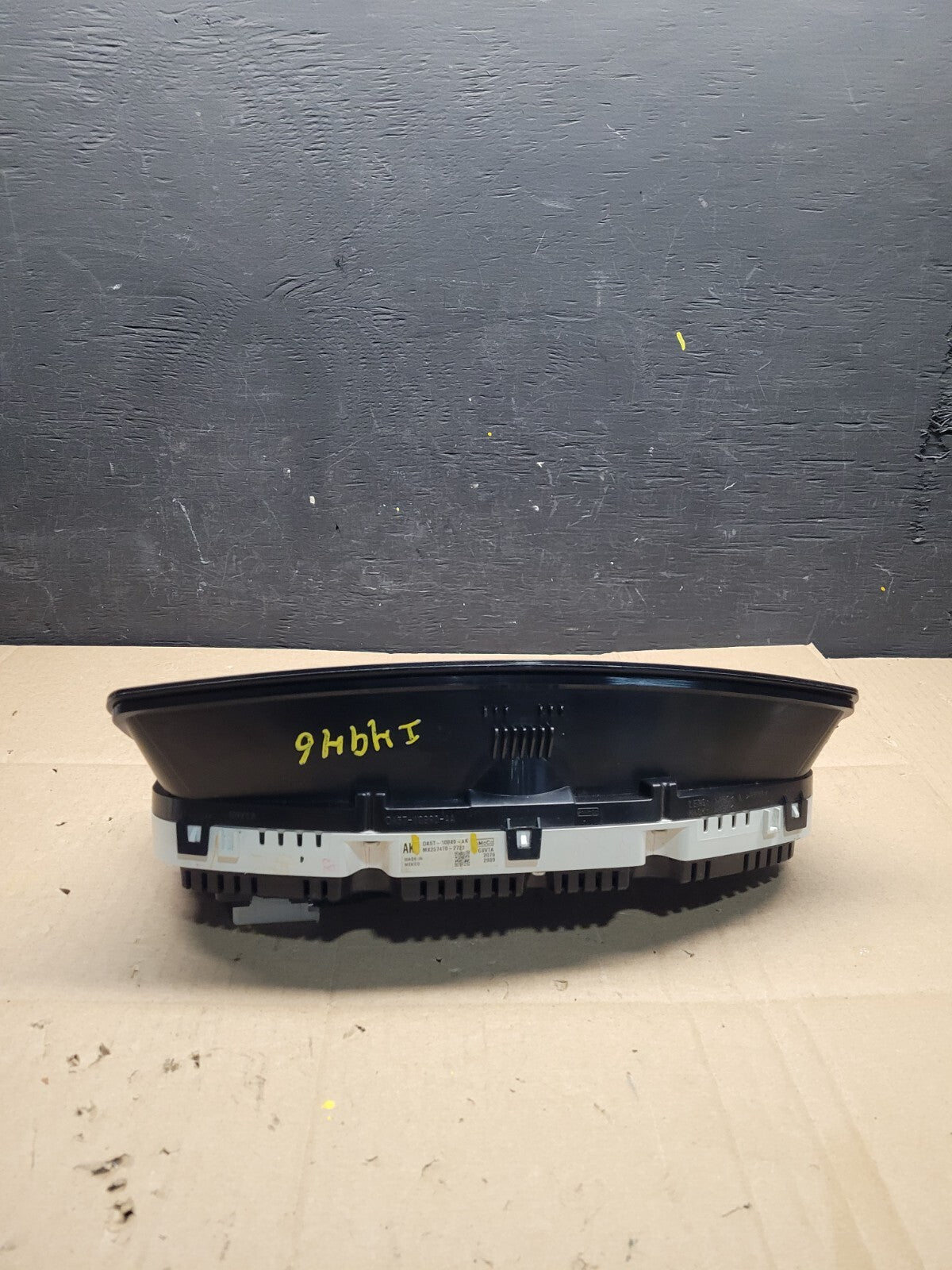 2013 Lincoln MKS Speedometer Instrument Gauge Cluster i4946 DG14