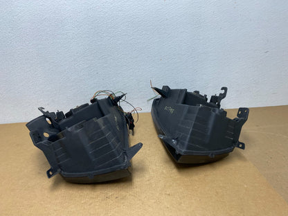 2005-2007 Jeep Grand Cherokee Left+Right Halogen Headlights AC1796 DW8