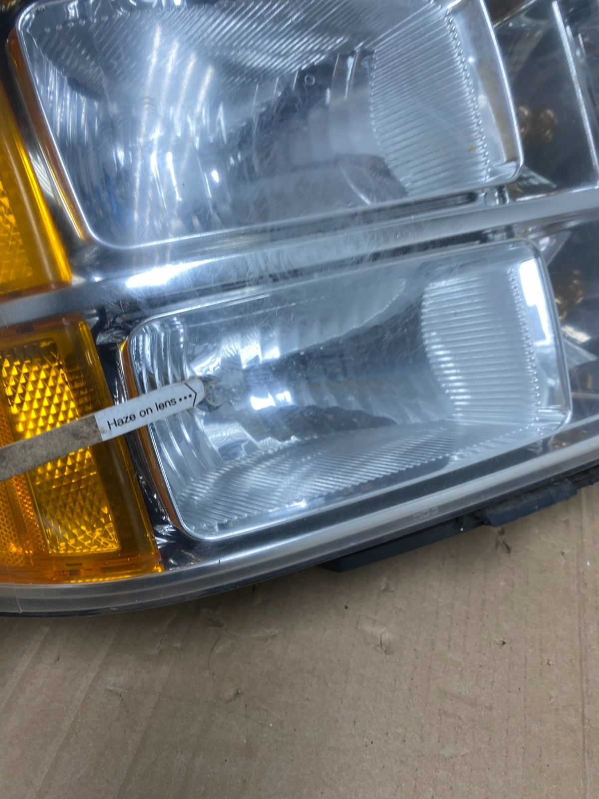 2007 - 2014 GMC Sierra Right Passenger RH Halogen Headlight AE9102 DW4