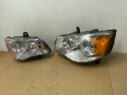 2008 to 2016 Chrysler Town and Country Left+Right Side Headlights AG8276 DW2