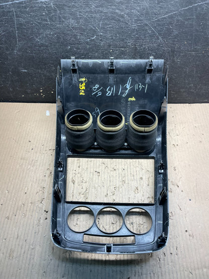 2007 - 2009 Mazda CX-7 Radio Dash TrimClimate Control  Bezel W/Vent  X0915 DG2