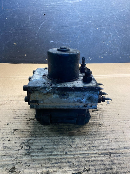 Wabco ABS Pump Hydraulic W/ Module P/N 4460470002 AA3321 DG4