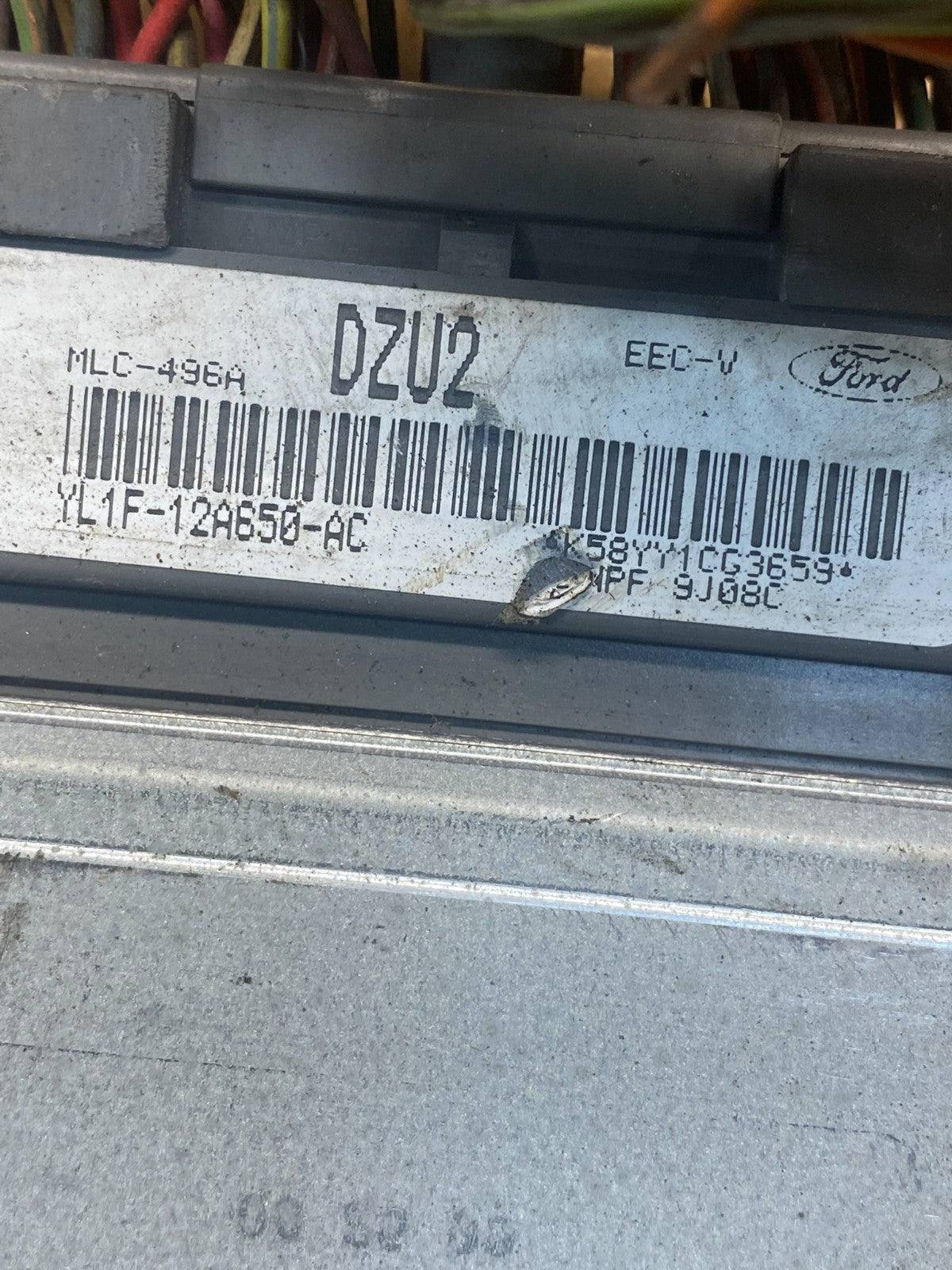 2000 Lincoln Navigator 5.4L Engine Control Unit ECU AH7188 DW2