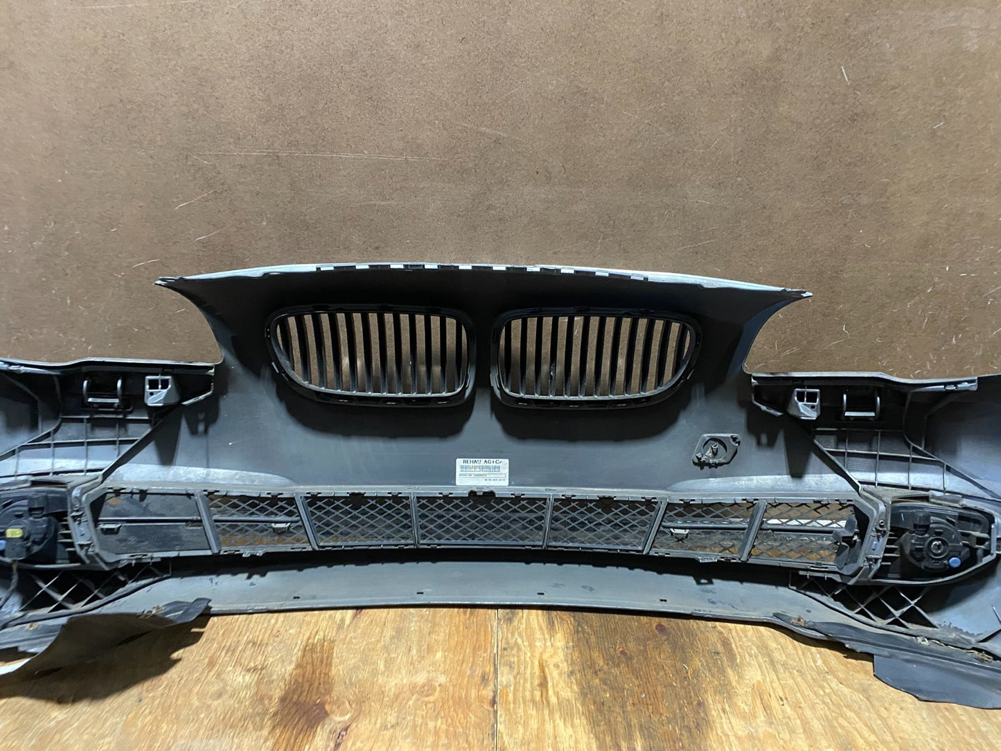 ONLY LOCAL PICK UP 2011 to 2013 BMW 5 Series Front Bumper Cover AA246219