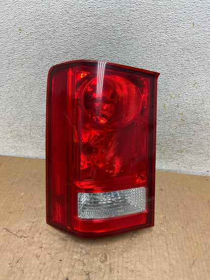 2009 to 2015 Honda Pilot Left Driver Lh Side Tail light AI9090 LK0
