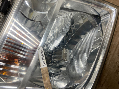 2005 to 2007 Nissan Pathfinder Halogen Headlight Right Passenger Oem AB1522 DW3