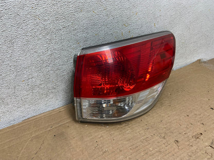 2013 to 2016 Nissan Pathfinder Passenger Right Side Tail Light AH8972 LK1