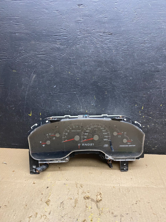 2004 2005 Ford Explorer Speedometer Instrument Gauge Cluster u5448 DG0