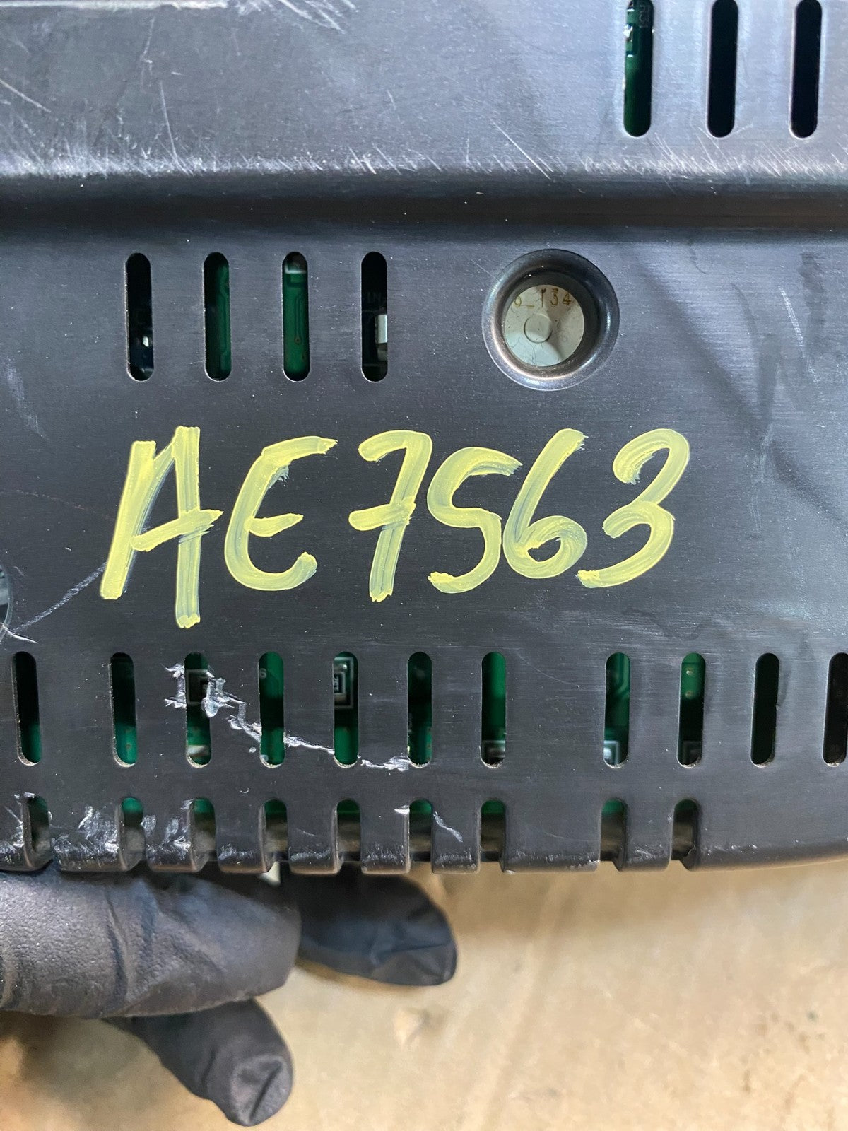 2011 Ford F250 F350 Speedometer Cluster Gauge AE7563 DG6