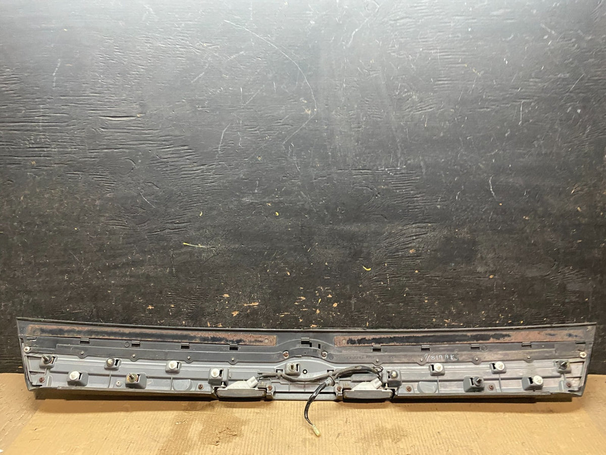 2006 2007 2008 Subaru Forester Liftgate Tailgate Trunk Trim Molding X3302 DG4