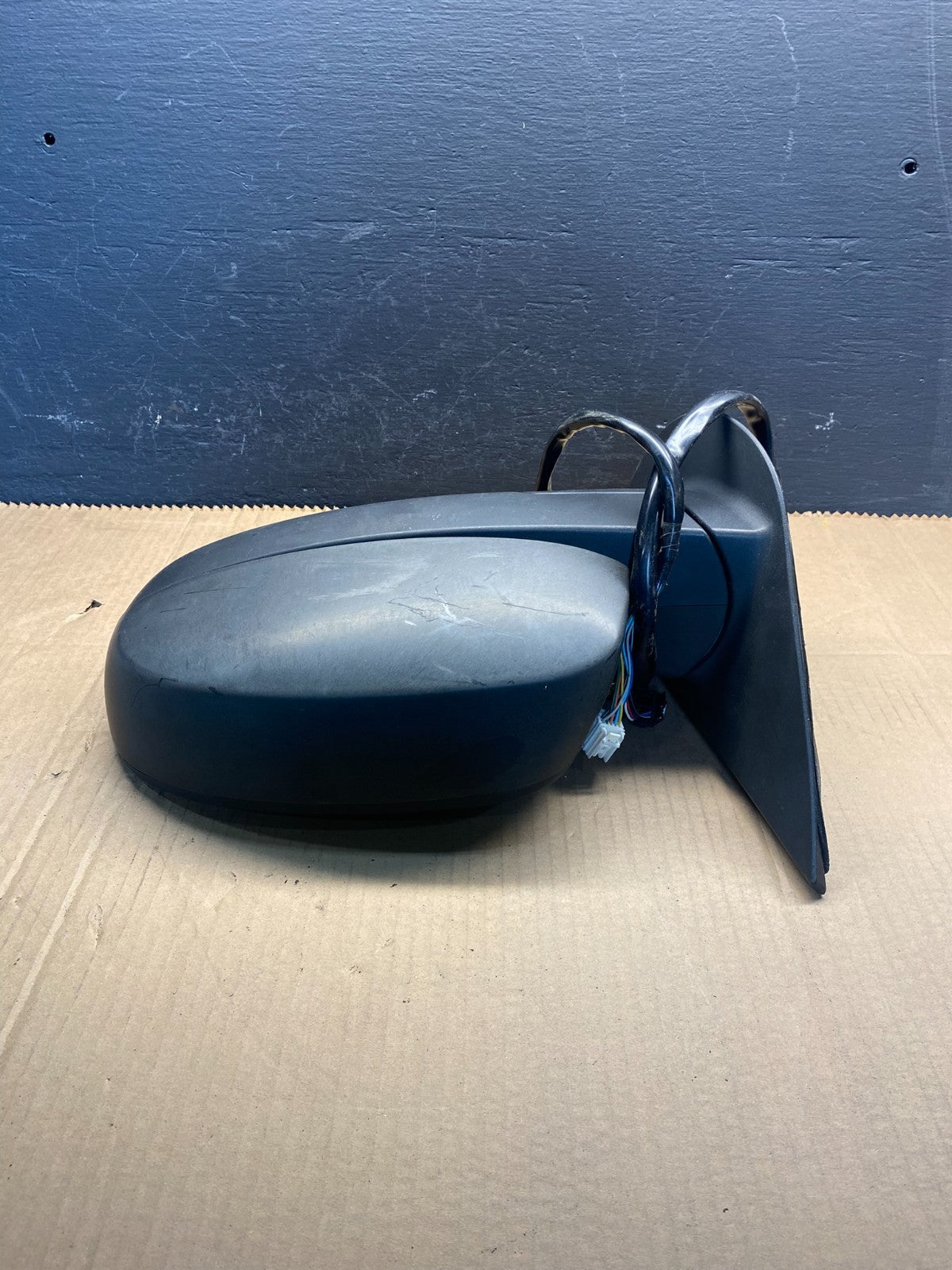 2010-2013 Chevrolet Tahoe Silverado Suburban Left Door Mirror AC7862 DG1