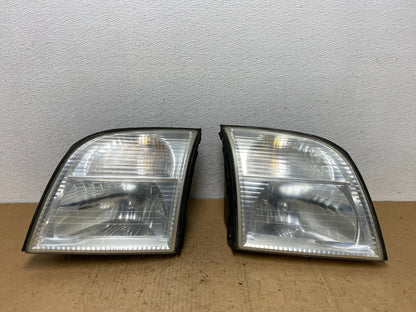 2002-2005 Mercury Mountaineer Left+Right Side Halogen Headlights AD0462 DW0