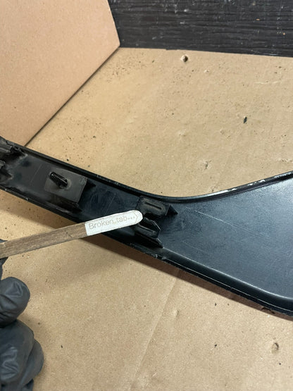 2015 - 2017 Lincoln Navigator Rear Hatch Trim Molding License Camera M6125 DG Oe11