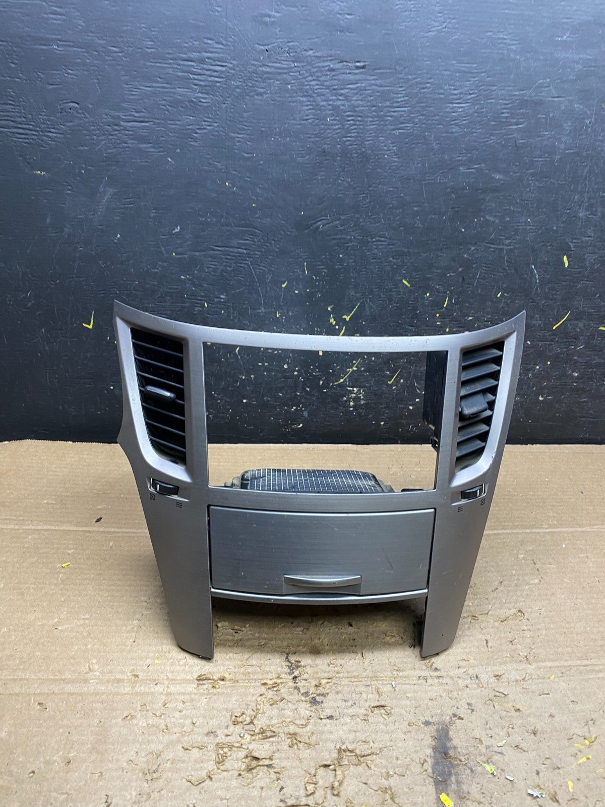 2010 - 2014 Subaru Outback Radio Console Dashboard Center Panel Trim x1382 DG0