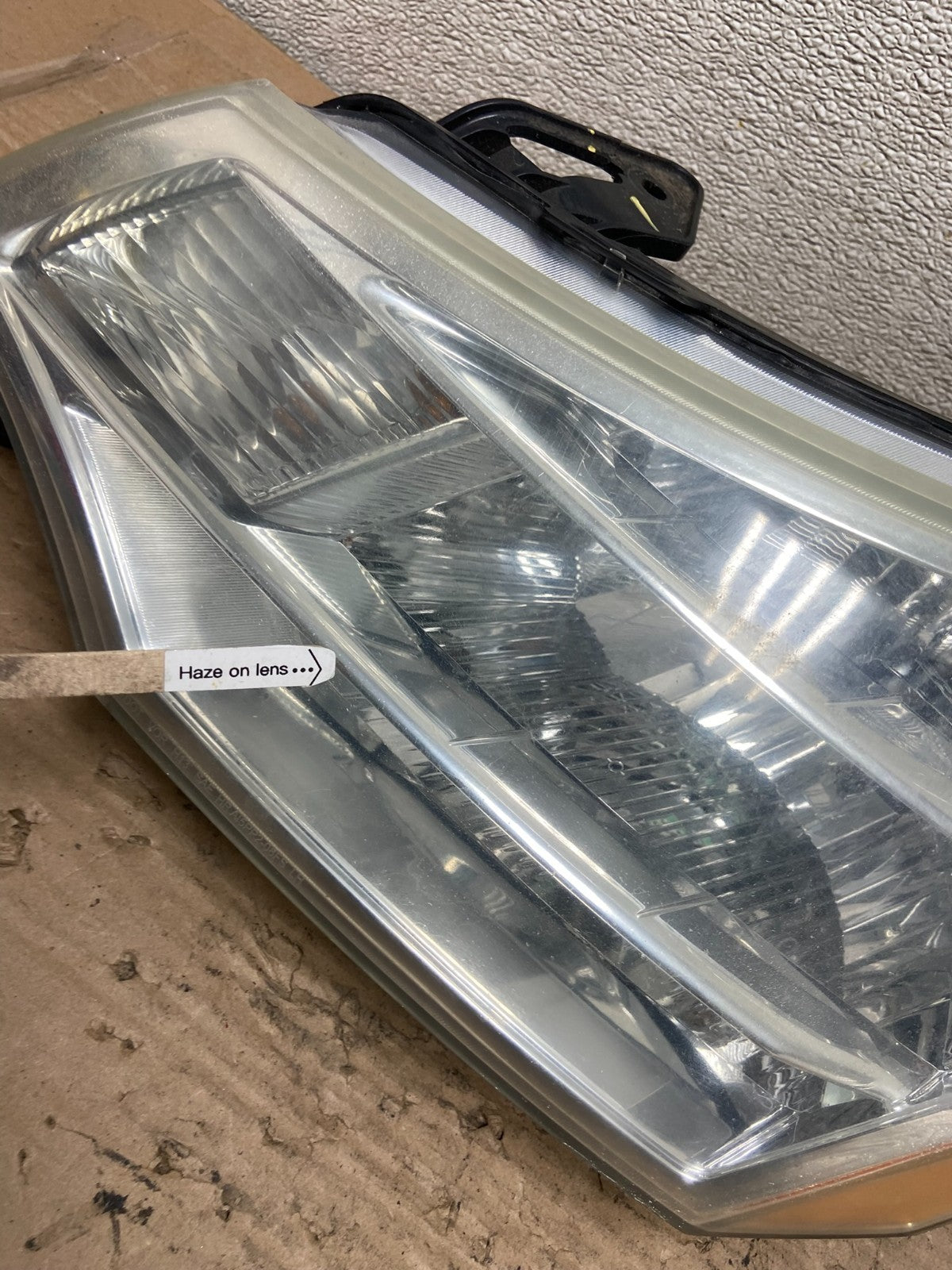 2008 2009 2010 2011 Ford Focus Left Driver Lh Headlight Halogen Oem AA9663 DW4