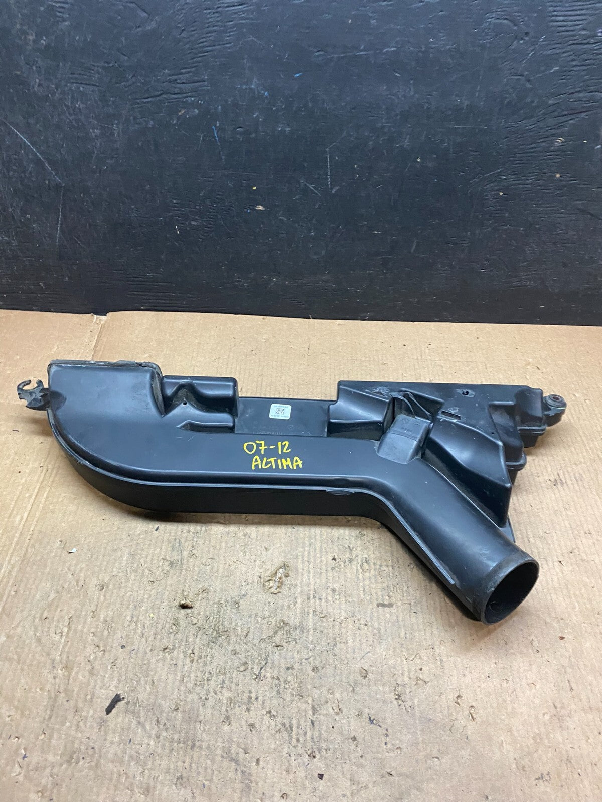 2007 to 2013 Nissan Altima 2.5L Air Duct Tube Resonator 16554-JA000 OEM H6386 DG4