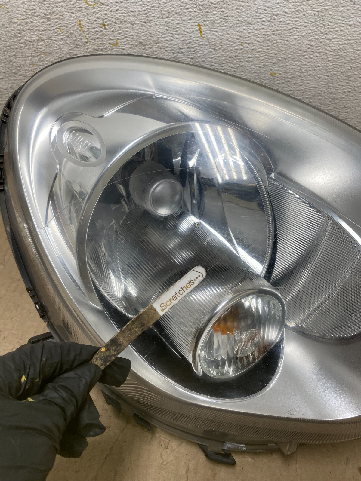 2012 to 2016 Mini Cooper Countryman Right Passenger Headlight Halogen ah6878 DG3