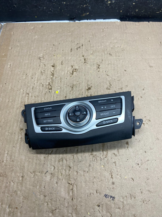 2009-2014 Nissan Murano AM FM Radio CD Control Panel ab5618 DG0