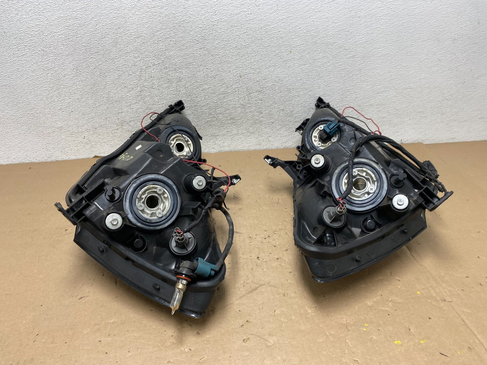 2003 - 2007 Honda Accord Left+Right Set Halogen Headlights AG4310 DG10