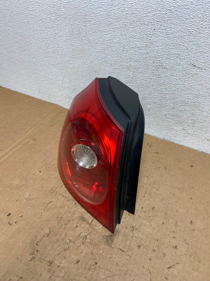 2006 2007 2008 Volkswagen Golf MK5 5 Left Driver LH Tail Light AD3272 LK1
