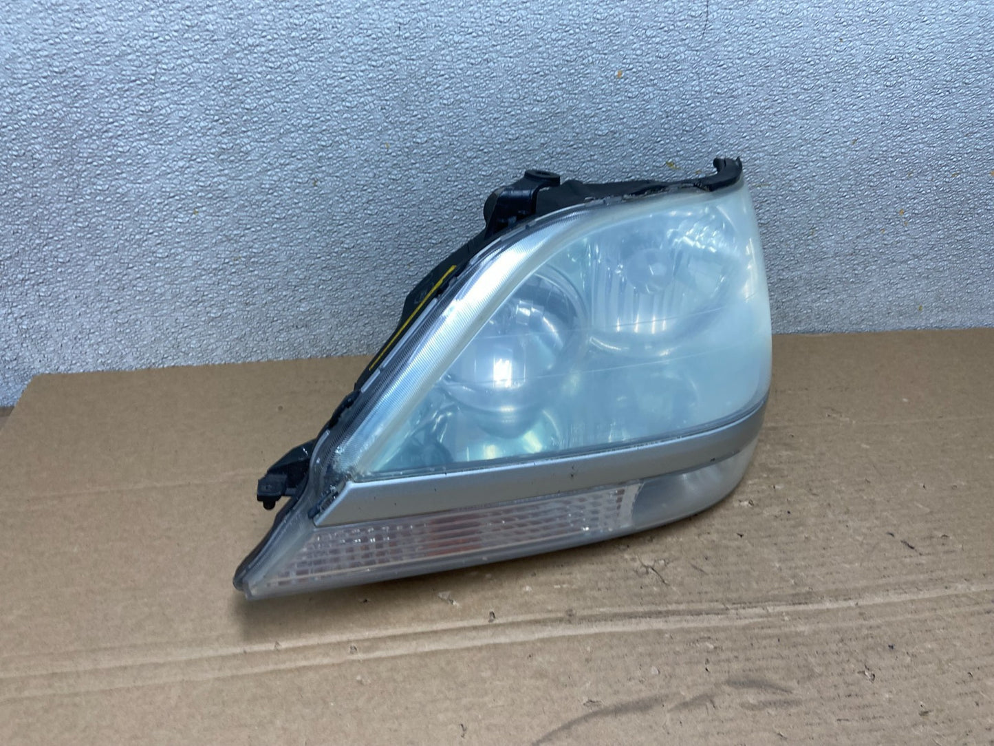 2001 2002 2003 Lexus RX300 Left Driver Headlight Xenon HID AD2657 DW2