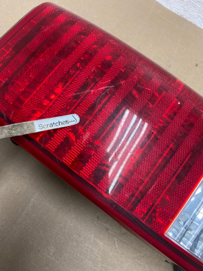 2007 2008 2009 Chrysler Aspen Tail Light Right Passenger Rh Side AF4390 LK3