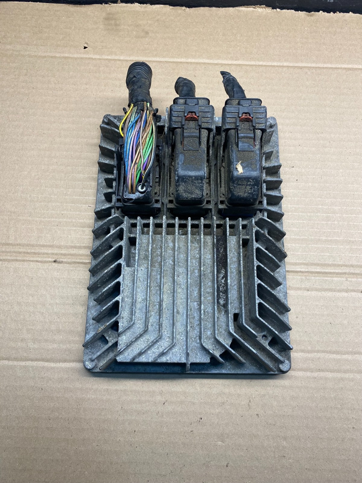 2010 2011 Cadillac Srx Engine Computer Ecu Pcm Ecm Pcu ad9411 DG0