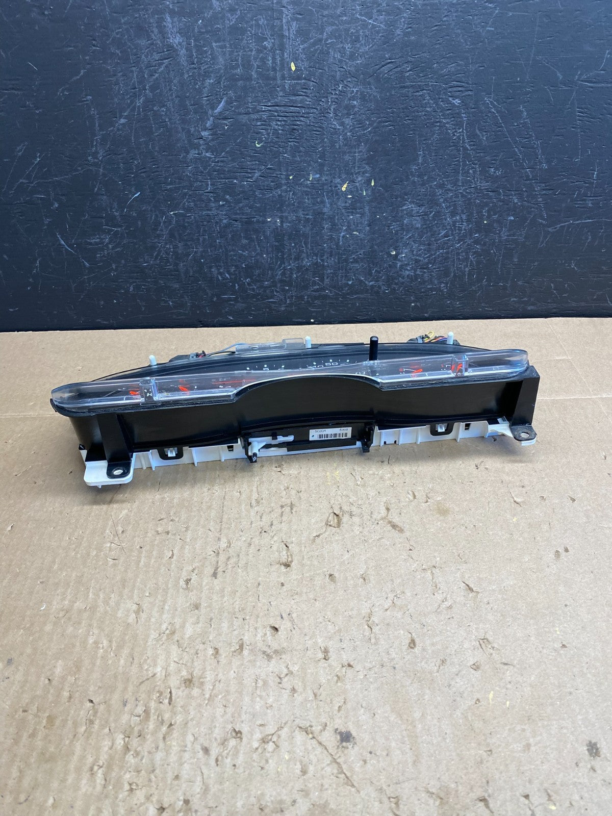 2006 Ford E350 Gauge Speedometer Cluster ac6761 DG4