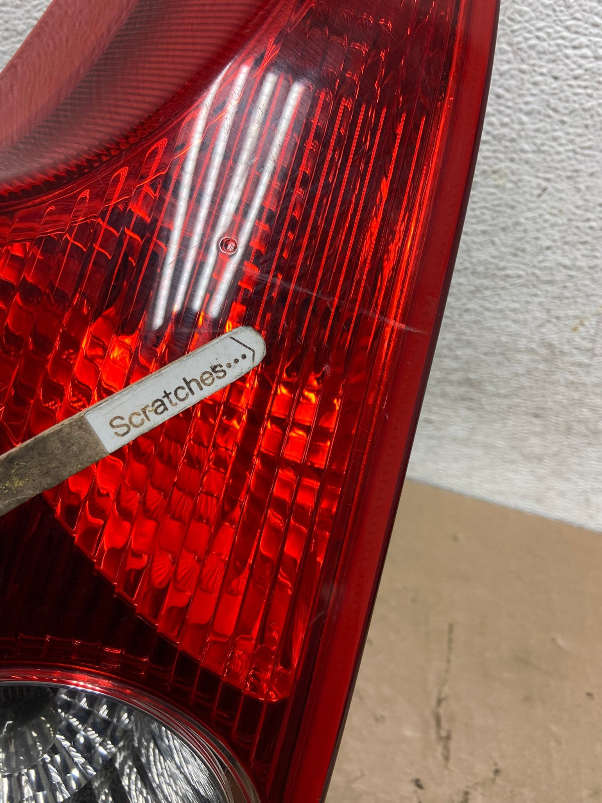 2003 2004 2005 2006 Volvo XC90 Left Driver LH Lower Tail Light AG5516 LK3