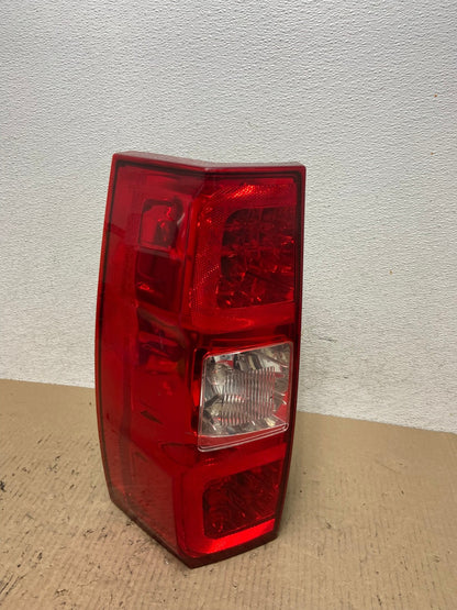 2008 to 2013 Chevrolet Tahoe Hybrid Left Driver LH Tail light Led AF6082 LK0