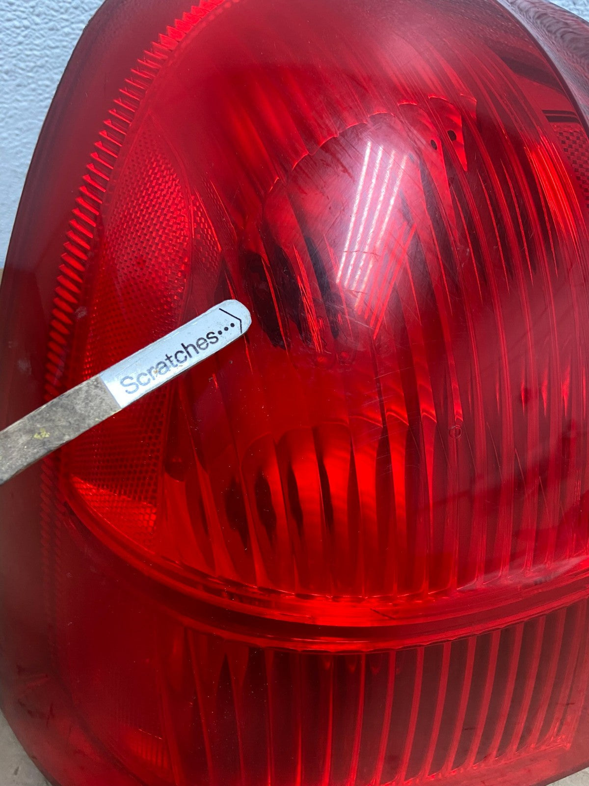 2003 to 2011 Lincoln Town Car Left Driver Lh Side Tail Light AC5907 LK3