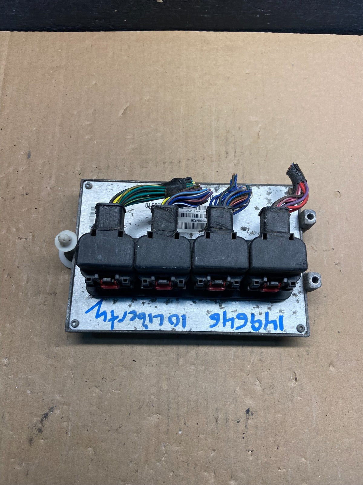 2010 Jeep Liberty Nitro 3.7L Engine Control Unit ECU ECM p68044702ae AG1493 DW0