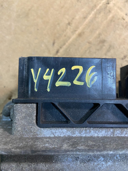 2010 Ford Van E150 E250 5.4L Engine Control Module Unit ECU Y4226 DG4