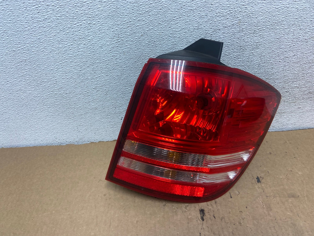2009 2010 2011 Dodge Journey Right Passenger Side Tail Light AG2359 LK0