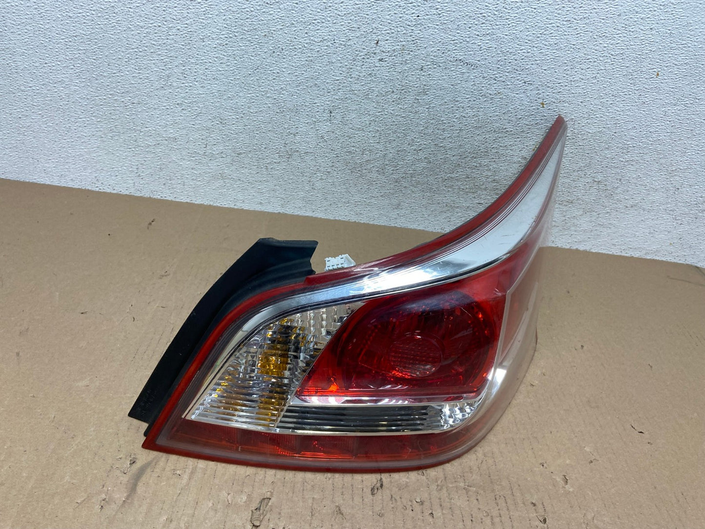 2013 2014 2015 Nissan Altima Right Passenger RH Side Tail Light AE7349 LK2