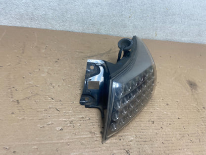 2006 2007 2008 Infiniti FX35 Right Passenger Smoked lens Tail Light OEM R0790 DW1