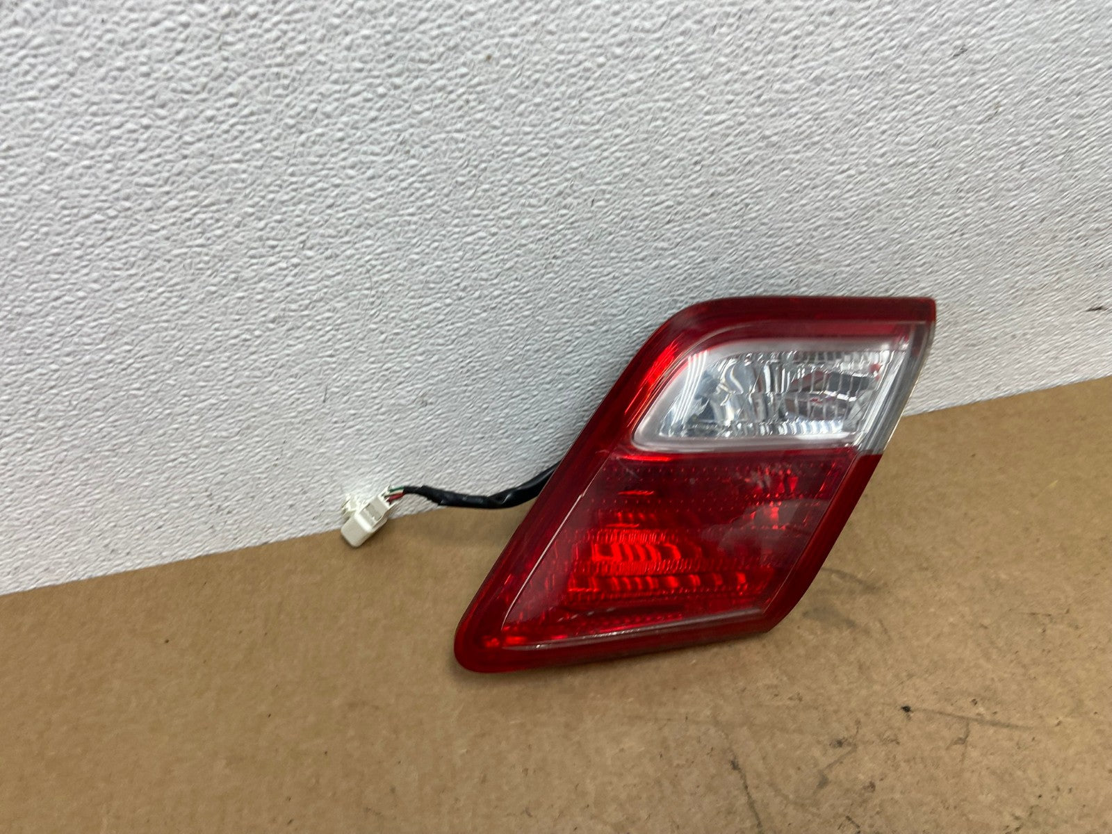 2007 2008 2009 Toyota Camry Right Passenger Rh Tail Light Inner OEM AC3270 LK2