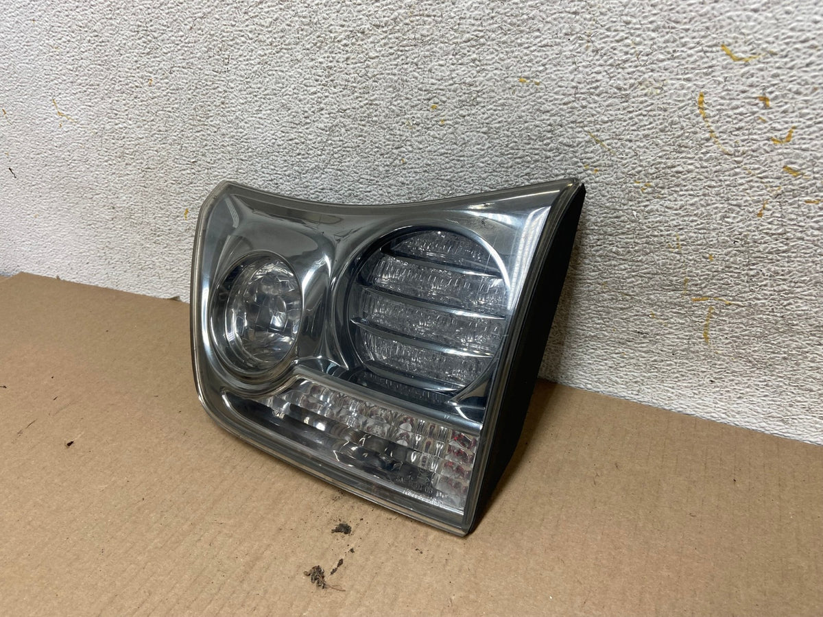 2006 to 2007 Lexus RX400H Right RH Side Inner Tail Light AH5697 LK2