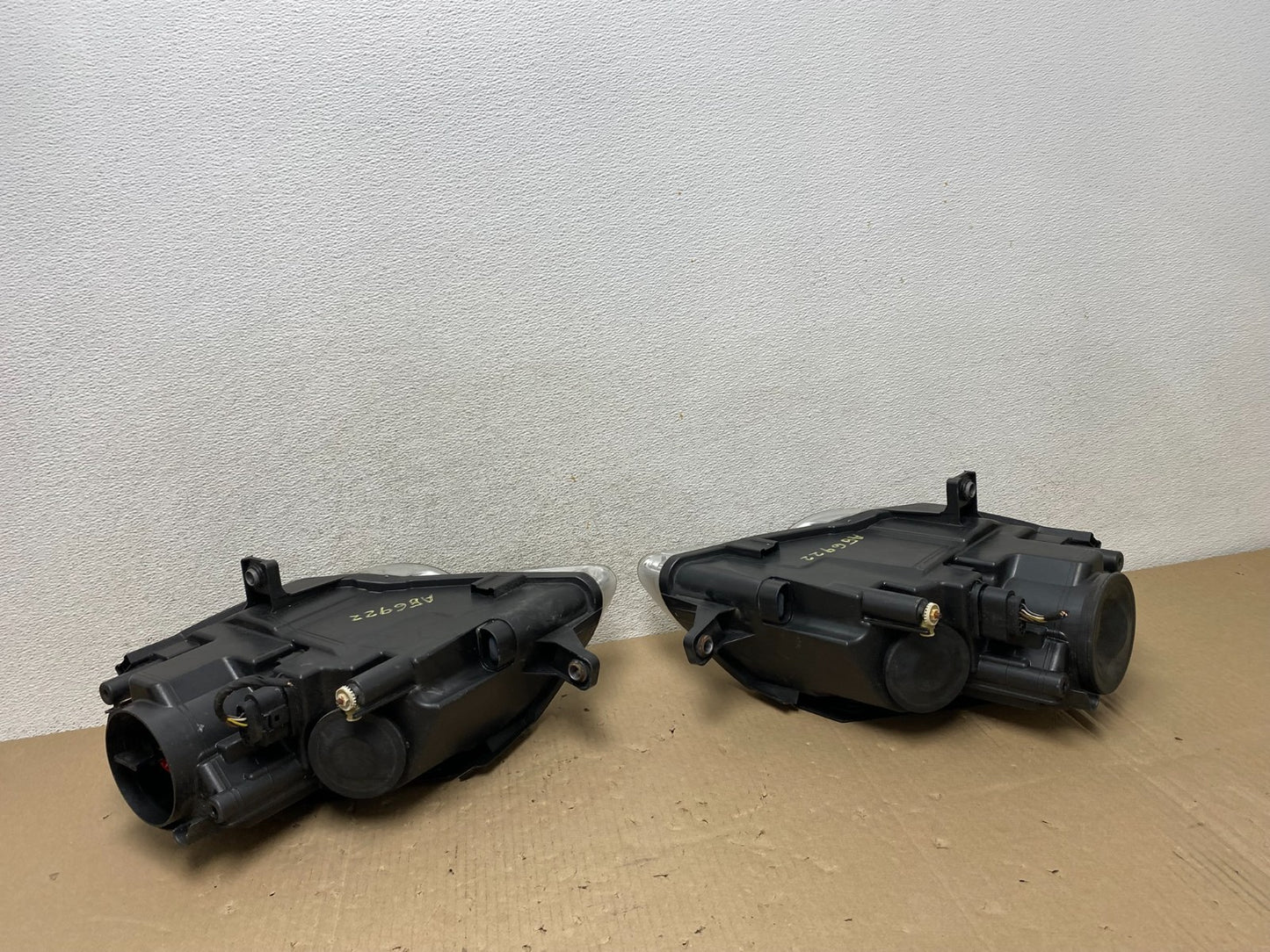 2006 - 2010 Volkswagen Passat Left+Right Side Halogen Headlights AG6922 DW8
