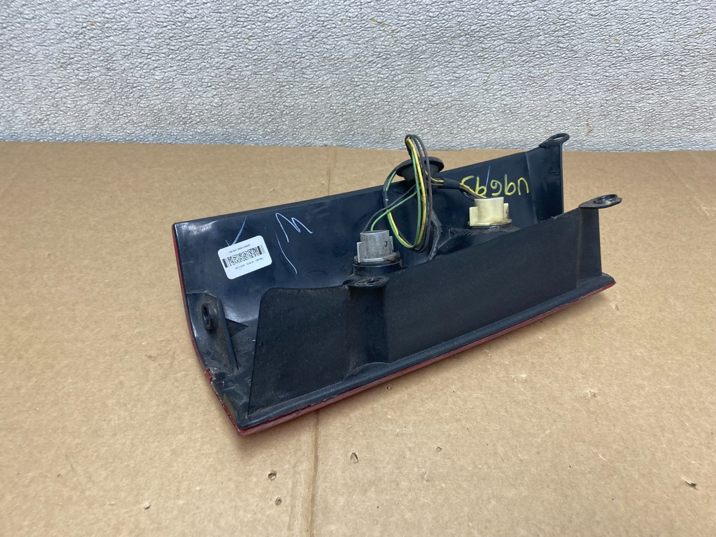 2003 2017 Chevrolet Express 1500 2500 3500 Right Passenger Tail Light U9693 DW6