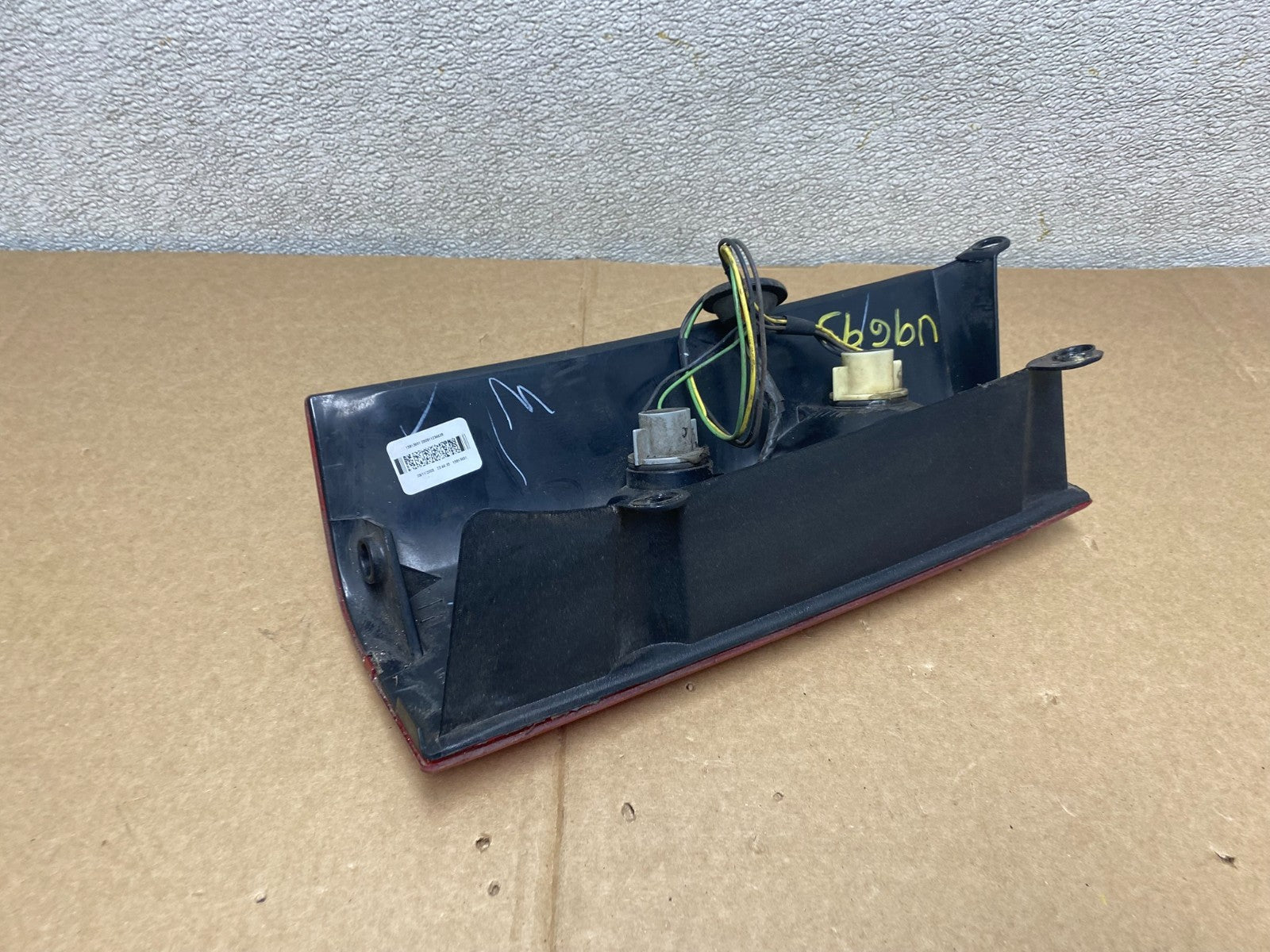 2003 2017 Chevrolet Express 1500 2500 3500 Right Passenger Tail Light U9693 DW6